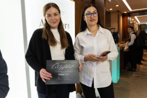 Zobacz galerię zdjęć z Laser Camp by BiNatural, które przedstawiają innowacyjne technologie laserowe StellarM22 w estetyce medycznej, praktyczne demonstracje oraz wyjątkowe efekty zabiegów.