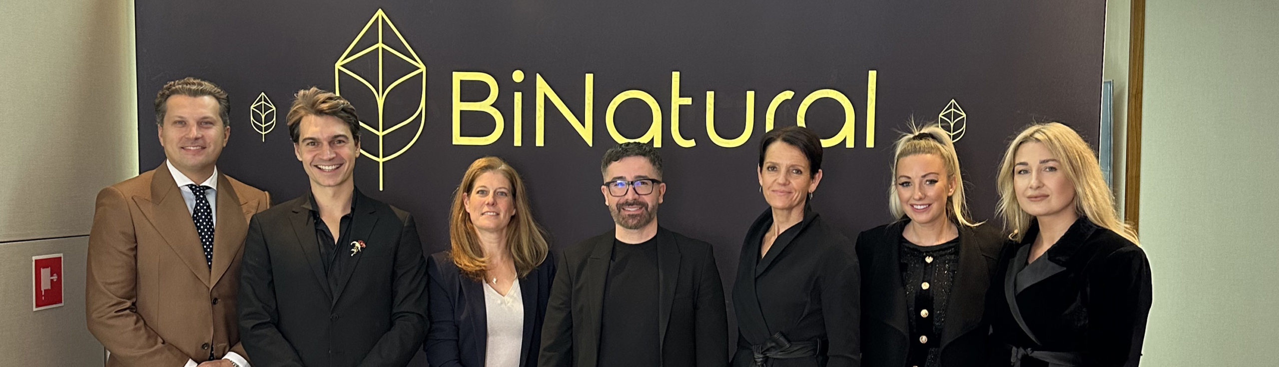 Uczestnicy Skin Society